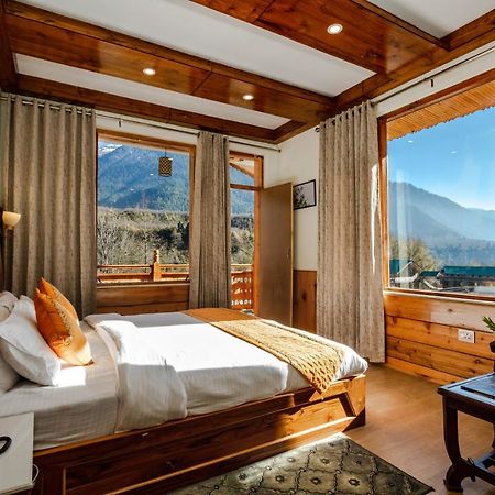 Vaibhav regency Hotell Manāli Eksteriør bilde