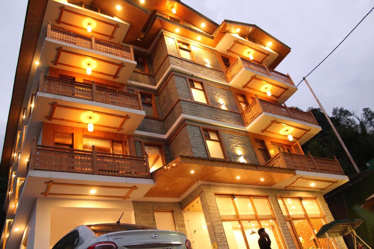 Vaibhav regency Hotell Manāli Eksteriør bilde