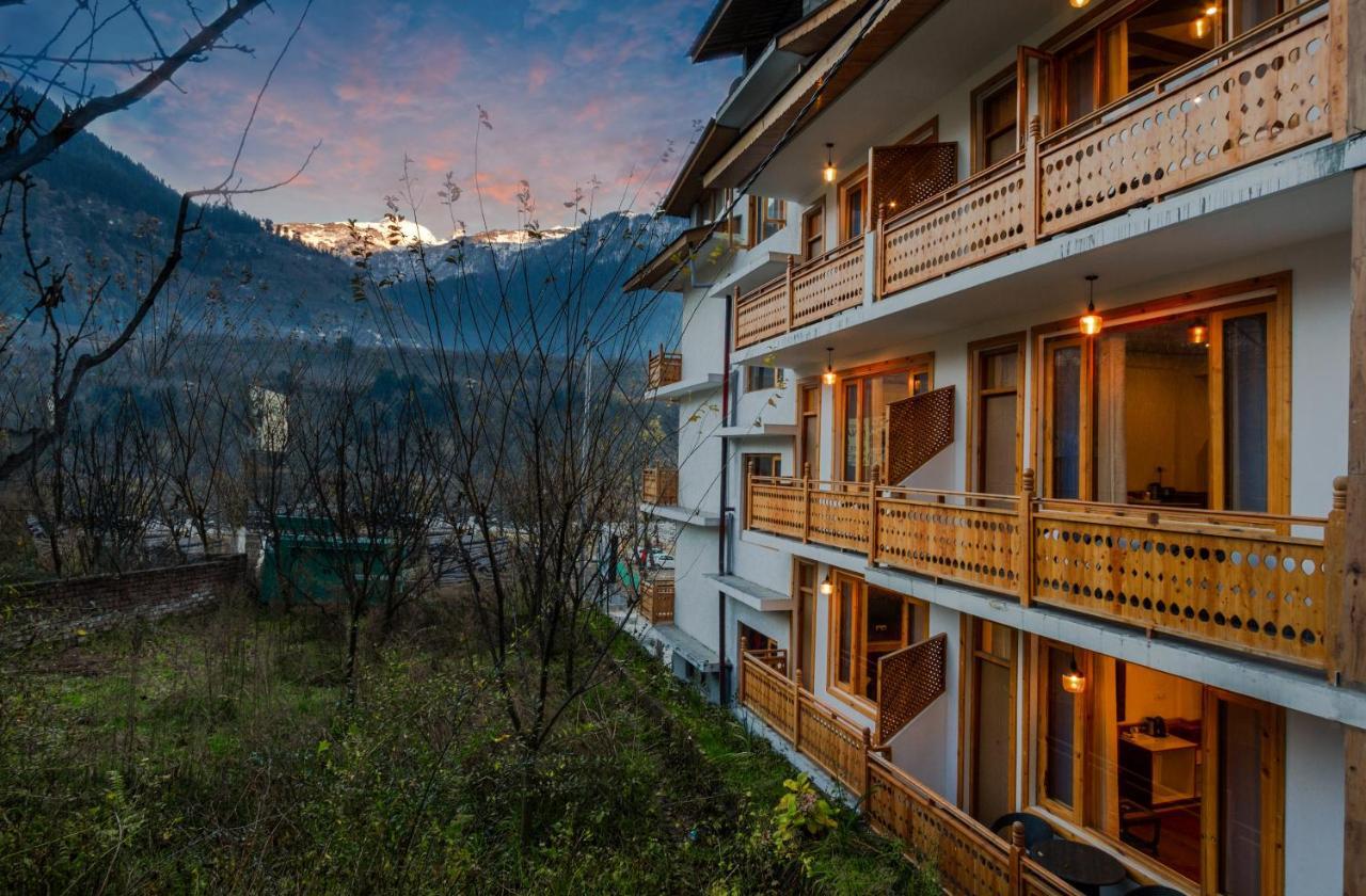 Vaibhav regency Hotell Manāli Eksteriør bilde