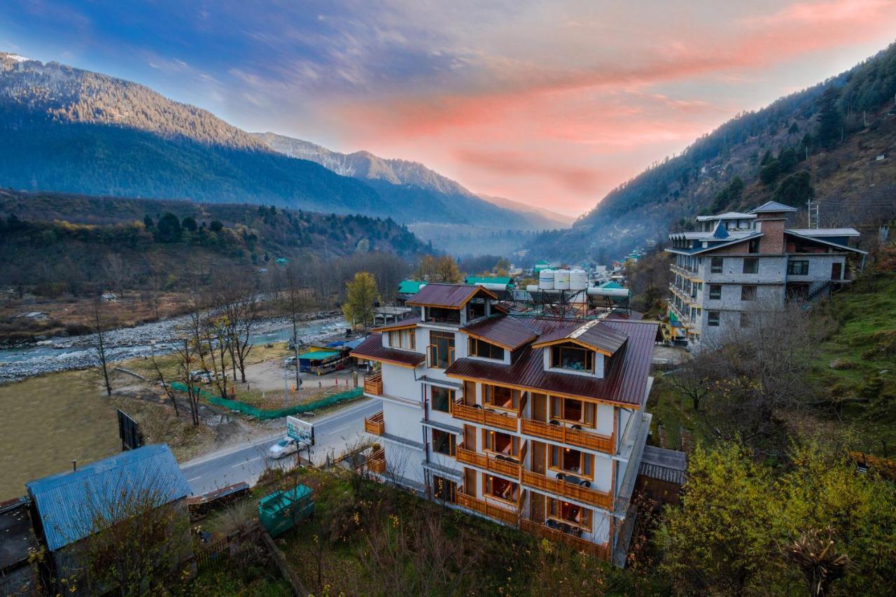 Vaibhav regency Hotell Manāli Eksteriør bilde