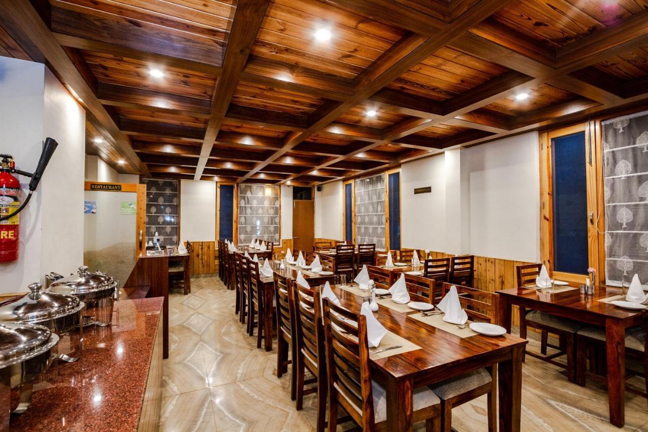 Vaibhav regency Hotell Manāli Eksteriør bilde