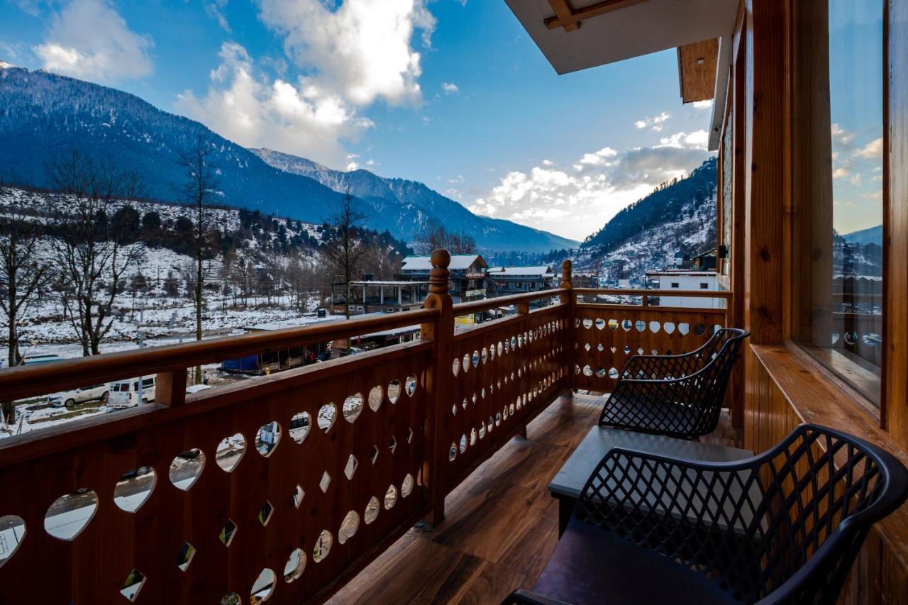 Vaibhav regency Hotell Manāli Eksteriør bilde