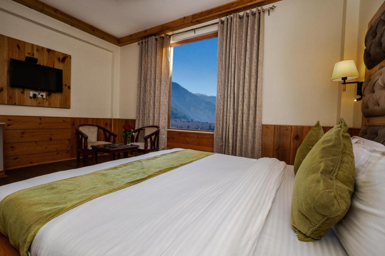 Vaibhav regency Hotell Manāli Eksteriør bilde