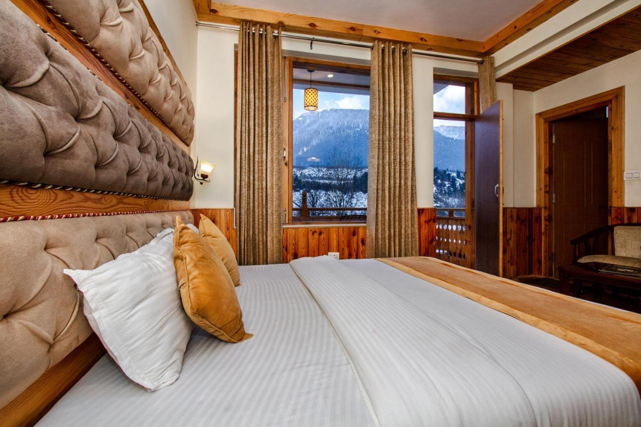 Vaibhav regency Hotell Manāli Eksteriør bilde