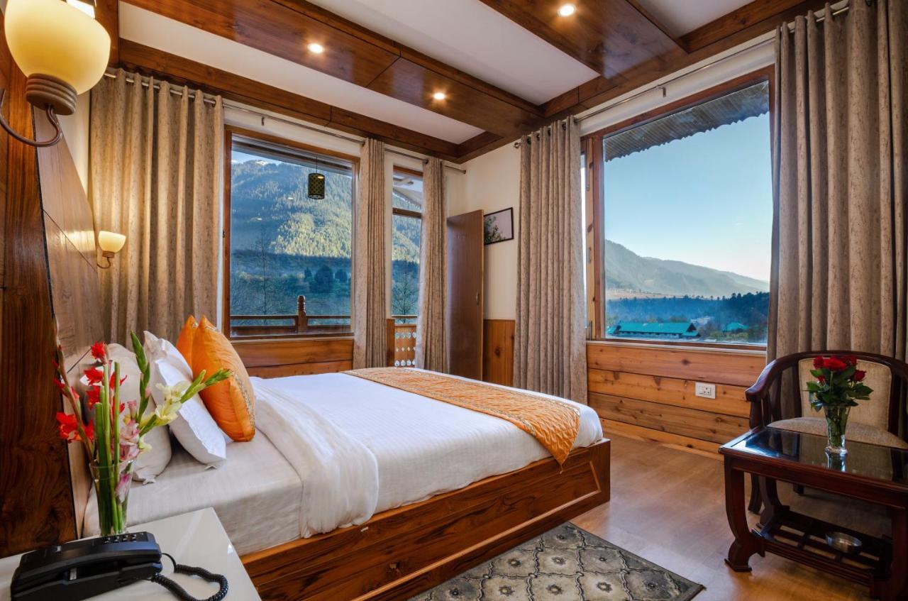 Vaibhav regency Hotell Manāli Eksteriør bilde